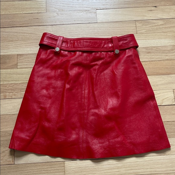 Red Leather Mini Skirt size 34 (XS/S) - Picture 7 of 9
